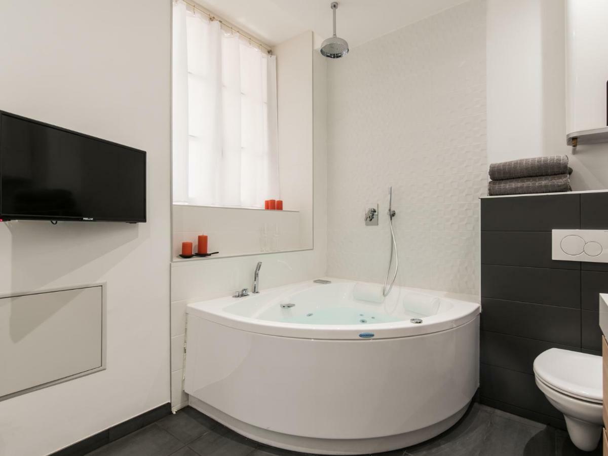 Luxury Studio & Spa-Lyon Centre Buitenkant foto