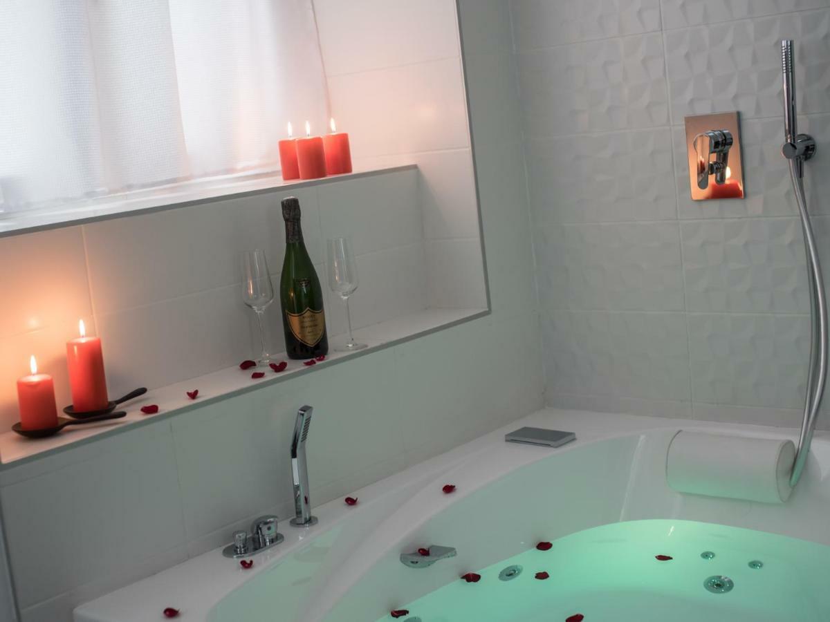 Luxury Studio & Spa-Lyon Centre Buitenkant foto